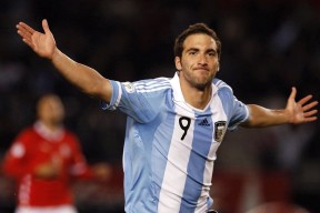 明日国王杯前瞻：纳达尔伤情更新，切尔西冲击连胜纪录的简单介绍