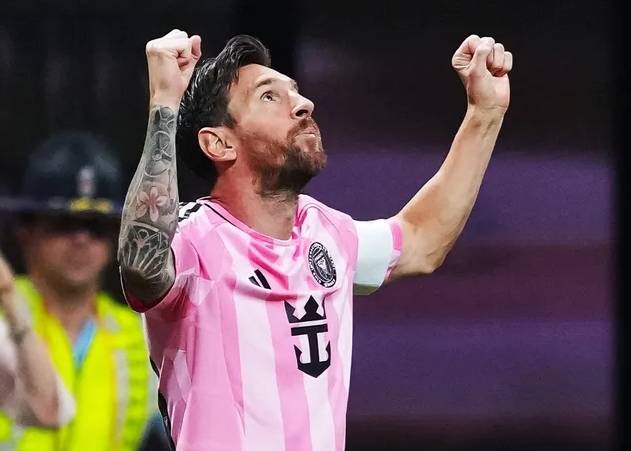 梅西新星重返赛场表现突出,篮网前途光明!引发球迷热议 梅西新星重返赛场表现突出,篮网前途光明!引发球迷热议